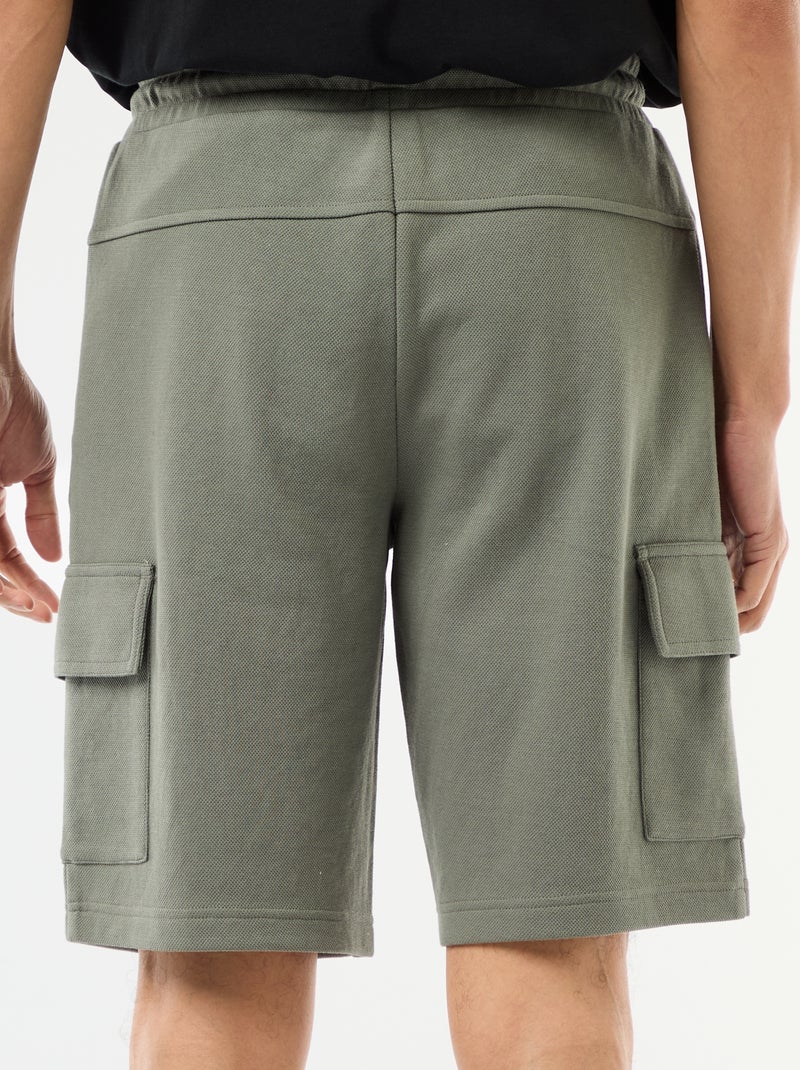 Bermuda van katoenpiqué met meerdere zakken Groen - Kiabi