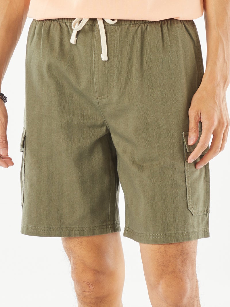 Bermuda van twill met meerdere zakken Groen - Kiabi