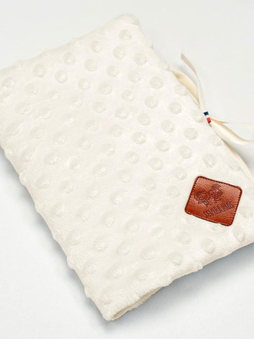 Beschermhoes voor het gezondheidsboekje van minky | sevira kids - Kiabi Beschermhoes voor het gezondheidsboekje van minky | sevira kids - Kiabi