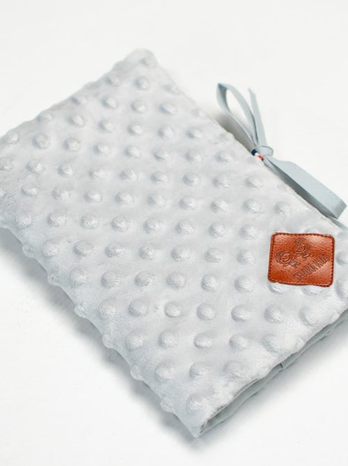 Beschermhoes voor het gezondheidsboekje van minky | sevira kids - Kiabi Beschermhoes voor het gezondheidsboekje van minky | sevira kids - Kiabi