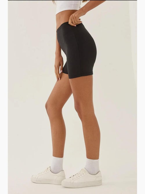 Bikerlegging met hoge taille en elastische tailleband hiccup - Kiabi Bikerlegging met hoge taille en elastische tailleband hiccup - Kiabi