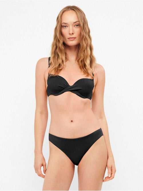 Bikinibroekje effen kleur - Kiabi Bikinibroekje effen kleur - Kiabi