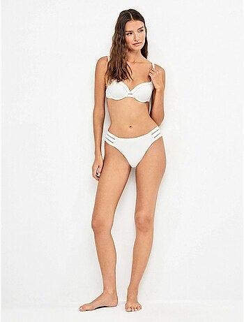 Bikinislip met opengewerkt detail aan de zijkanten