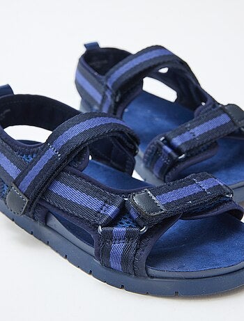Blauwe sandalen met klittenband