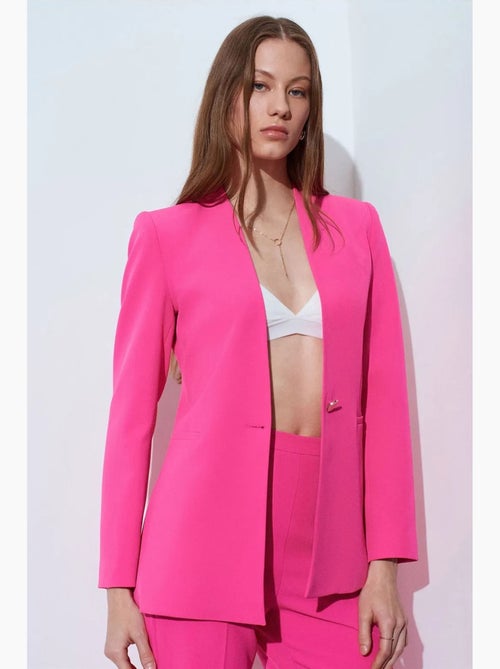 Blazer ajusté en crêpe dilvin - Kiabi Blazer ajusté en crêpe dilvin - Kiabi