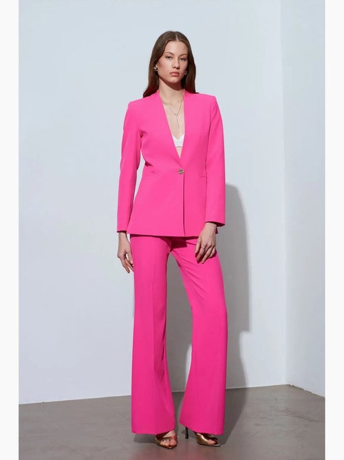 Blazer ajusté en crêpe dilvin - Kiabi Blazer ajusté en crêpe dilvin - Kiabi