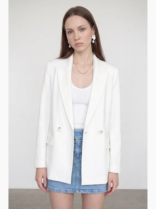 Blazer long en satin à col châle dilvin - Kiabi Blazer long en satin à col châle dilvin - Kiabi
