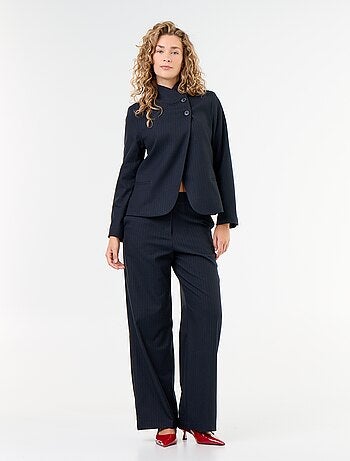 Blazer met opstaande kraag en overslageffect