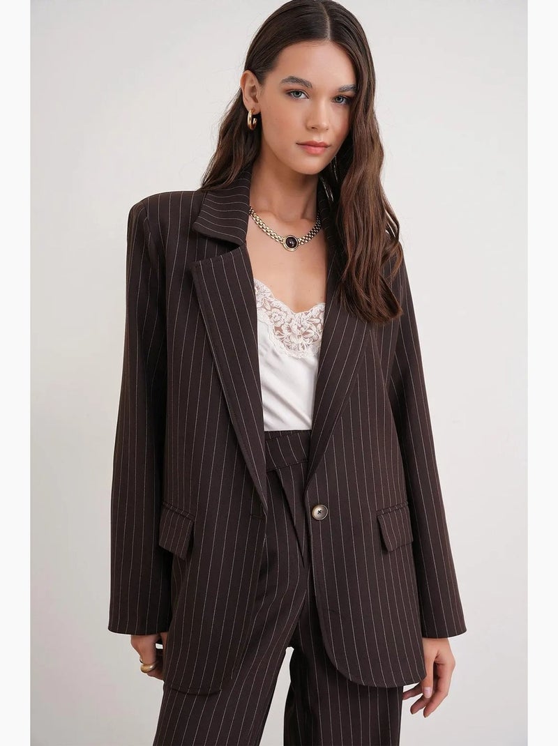 Blazer midi rayé avec détail de plumes artificielles mixray Marron foncé - Kiabi