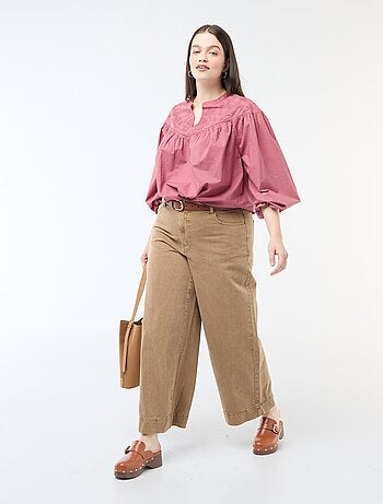 Blouse à manches longues avec broderies