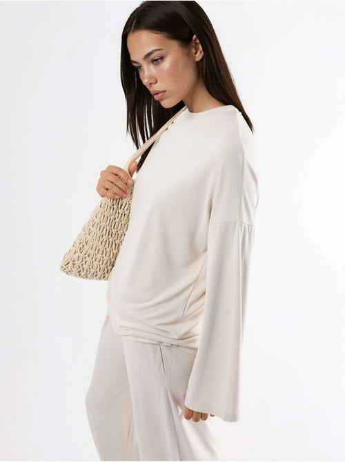 Blouse à manches longues avec col rond et coupe décontractée busem - Kiabi Blouse à manches longues avec col rond et coupe décontractée busem - Kiabi