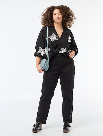 Blouse avec broderies