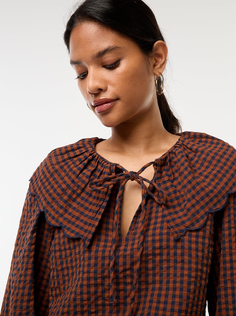 Blouse avec large col claudine Marron - Kiabi
