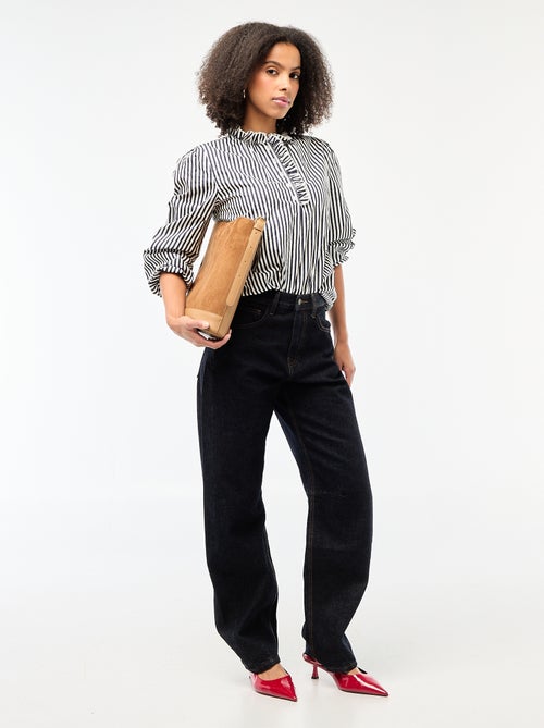 Blouse avec volants au col et à l'ouverture - Kiabi