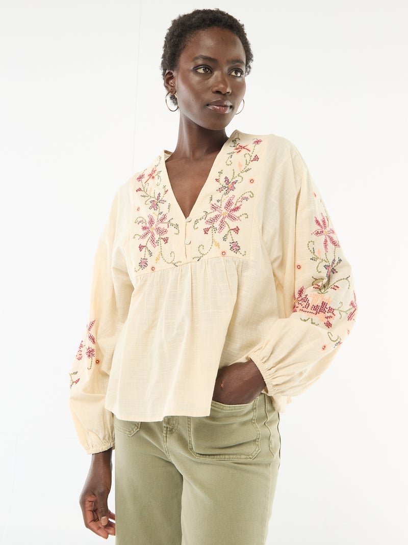Blouse brodée à fleurs Beige - Kiabi