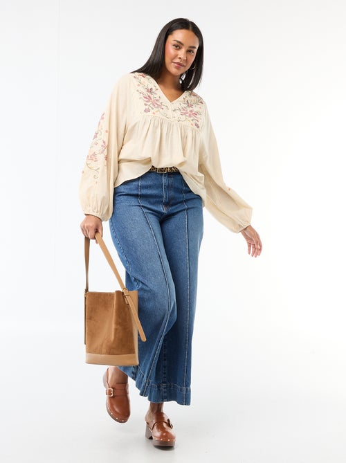 Blouse brodée à fleurs - Kiabi