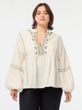 Blouse brodée à manches longues