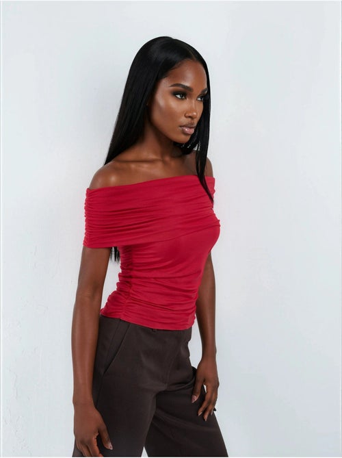 Blouse drapée à épaules dénudées busem - Kiabi Blouse drapée à épaules dénudées busem - Kiabi