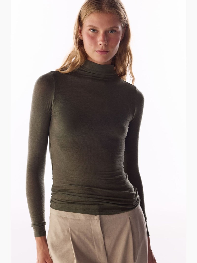 Blouse en cachemire à col montant et manches longues penti Vert kaki - Kiabi