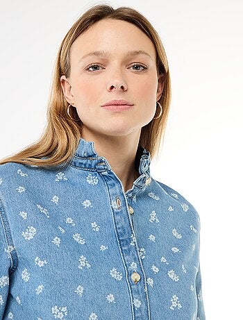 Blouse en denim avec col volanté