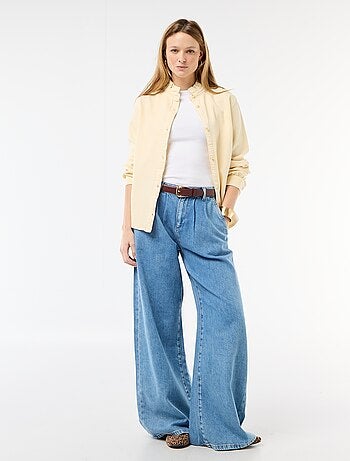 Blouse en denim avec col volanté