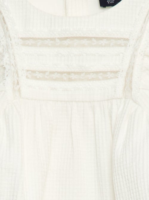 Blouse en dobby avec empiècement dentelle - Kiabi