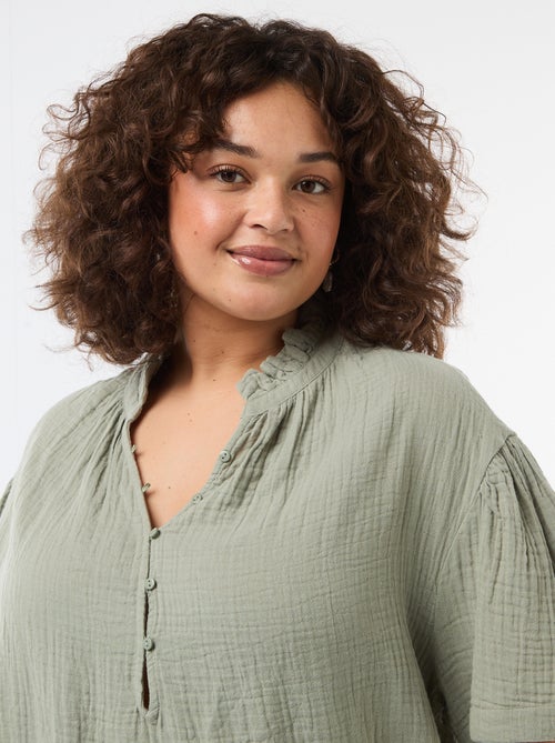 Blouse en gaze de coton avec col froncé - Kiabi