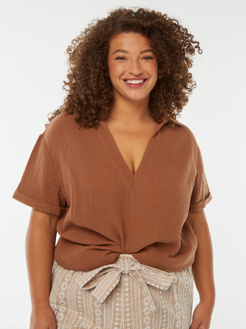 Blouse en gaze de coton avec col polo Marron - Kiabi