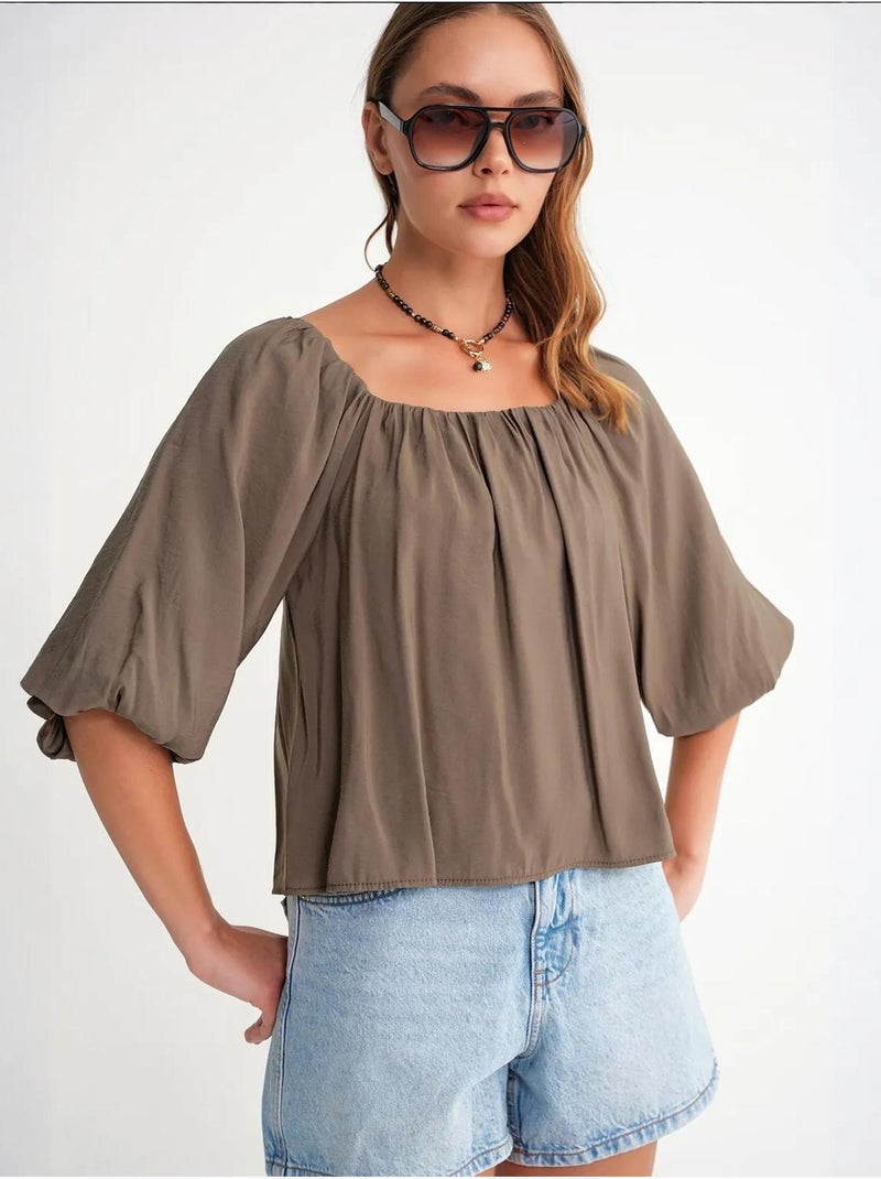 Blouse femme regular avec col madonna et détail volanté mixray Kaki - Kiabi