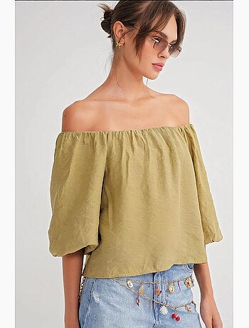 Blouse femme regular avec col madonna et détail volanté mixray