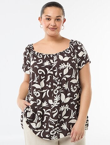 Blouse fluide crêpée à manches courtes