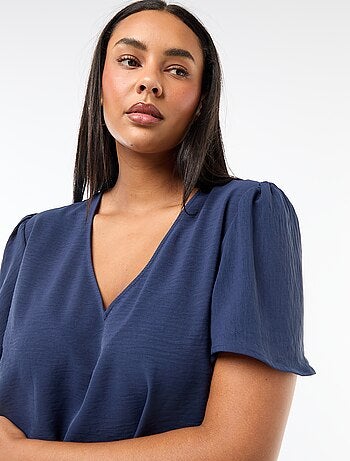 Blouse fluide uni à manches courtes