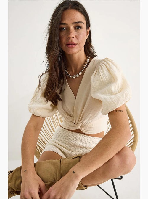 Blouse kort getailleerd structuur v-hals breisel detail lucci - Kiabi