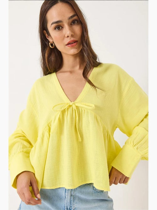 Blouse kort structuur v-hals met strik lucci - Kiabi