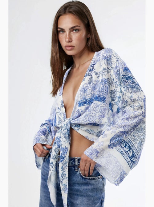 Blouse kort v-hals paisleyprint met strik busem - Kiabi