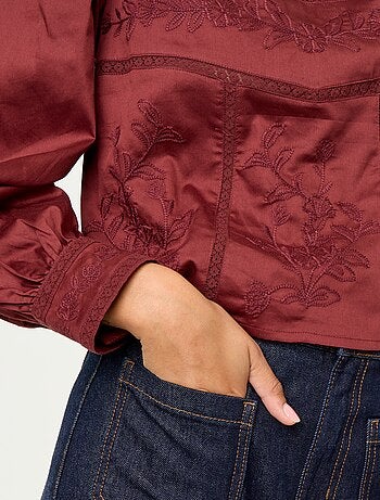 Blouse manches longues avec broderies