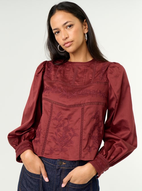 Blouse manches longues avec broderies - Kiabi Blouse manches longues avec broderies - Kiabi