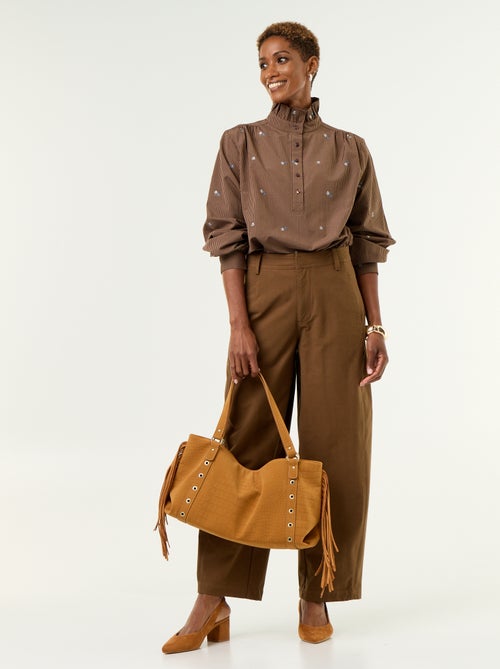 Blouse met fantasiekraag en all-over borduursels - Kiabi