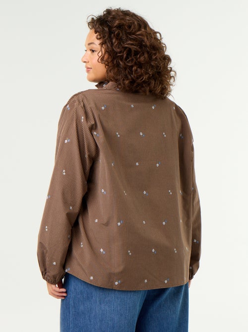 Blouse met geborduurde bloemen en opstaande kraag - Kiabi