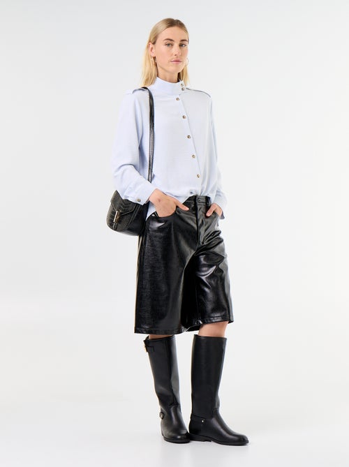 Blouse met hoge kraag en schouderstukken - Kiabi