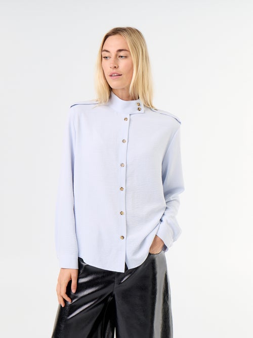 Blouse met hoge kraag en schouderstukken - Kiabi