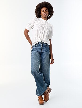 Blouse met korte mouwen en borduursels