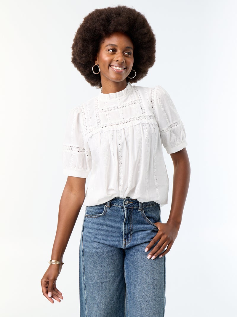 Blouse met korte mouwen en borduursels Wit - Kiabi