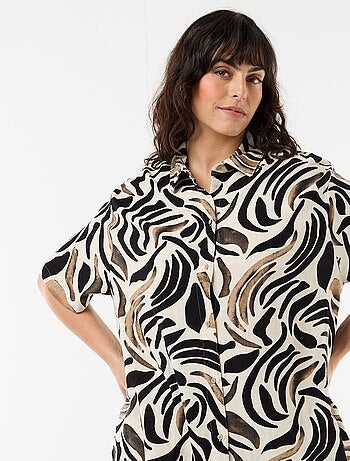 Blouse met korte mouwen en knoopsluiting