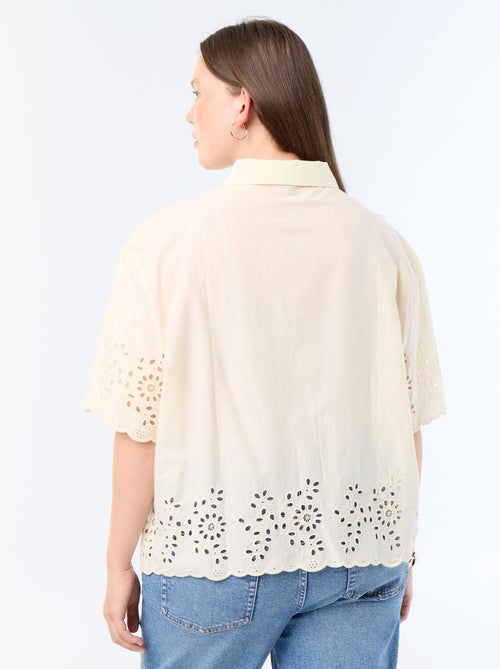 Blouse met korte mouwen en opengewerkte borduursels - Kiabi
