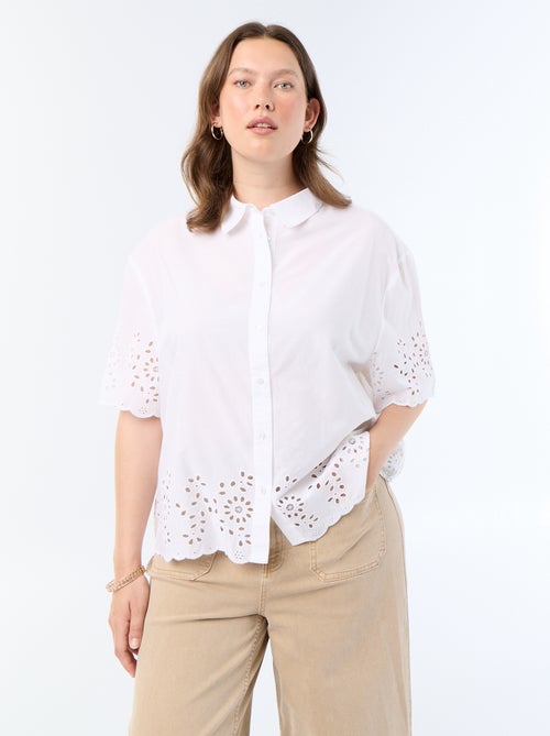 Blouse met korte mouwen en opengewerkte borduursels - Kiabi