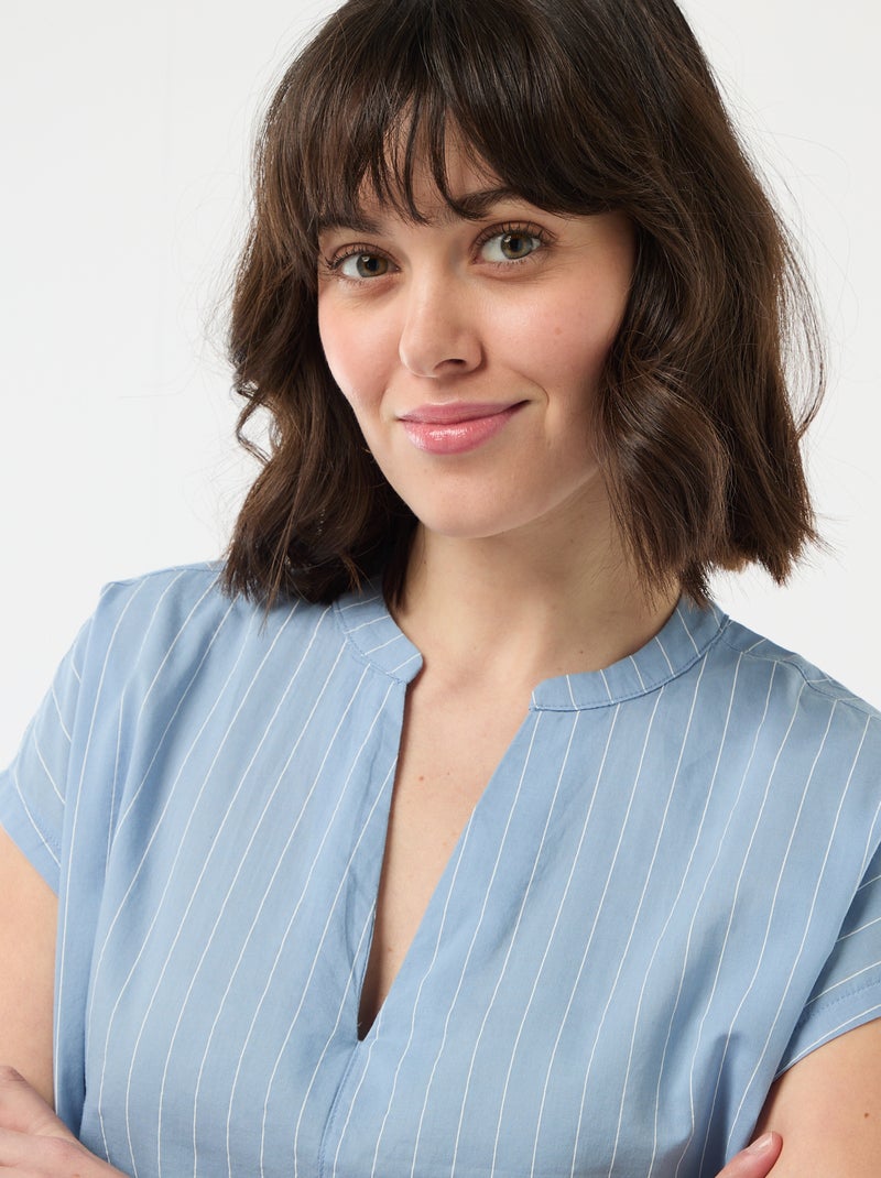 Blouse met korte mouwen en V-hals Blauw - Kiabi