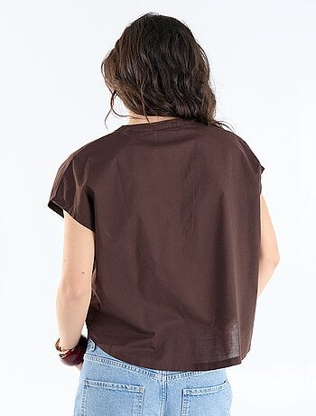Blouse met korte mouwen en V-hals