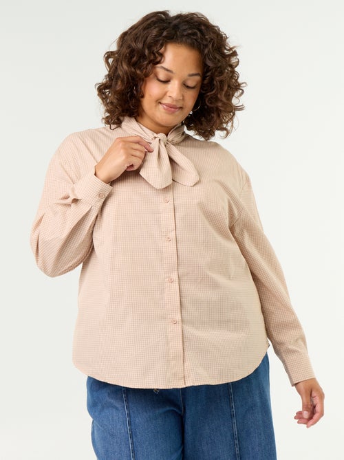 Blouse met lange mouwen en lavallièrekraag - Kiabi Blouse met lange mouwen en lavallièrekraag - Kiabi