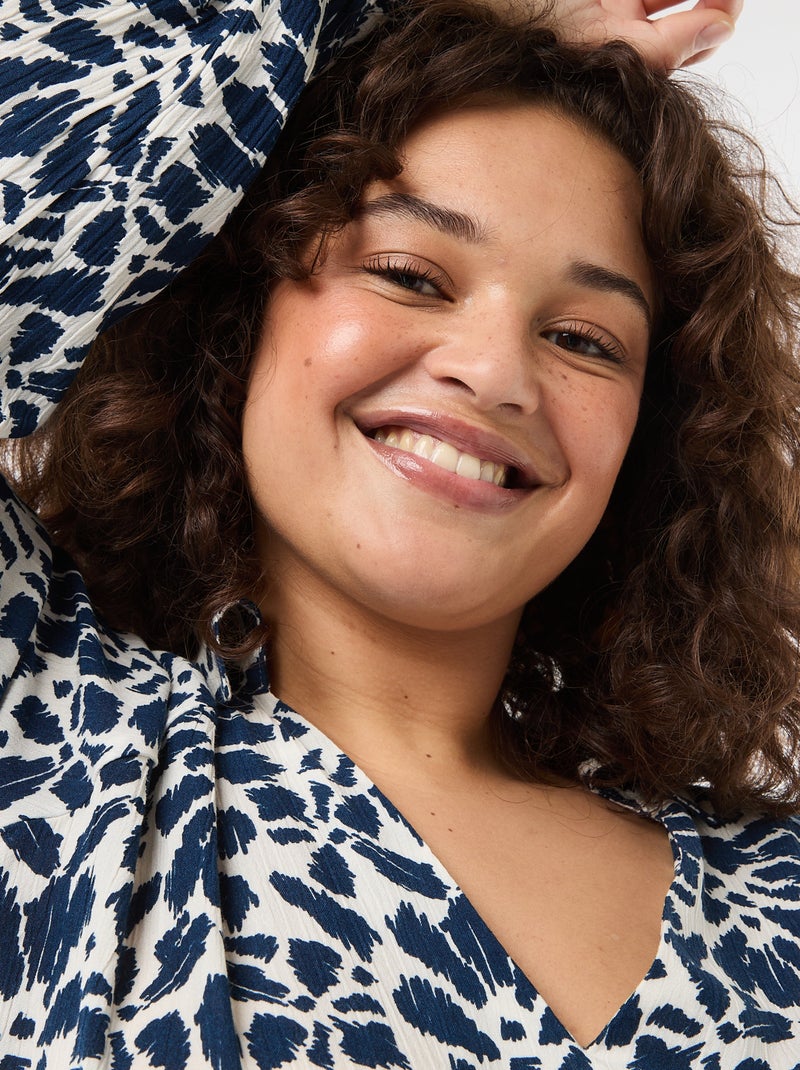 Blouse met lange mouwen en puntkraag Blauw - Kiabi